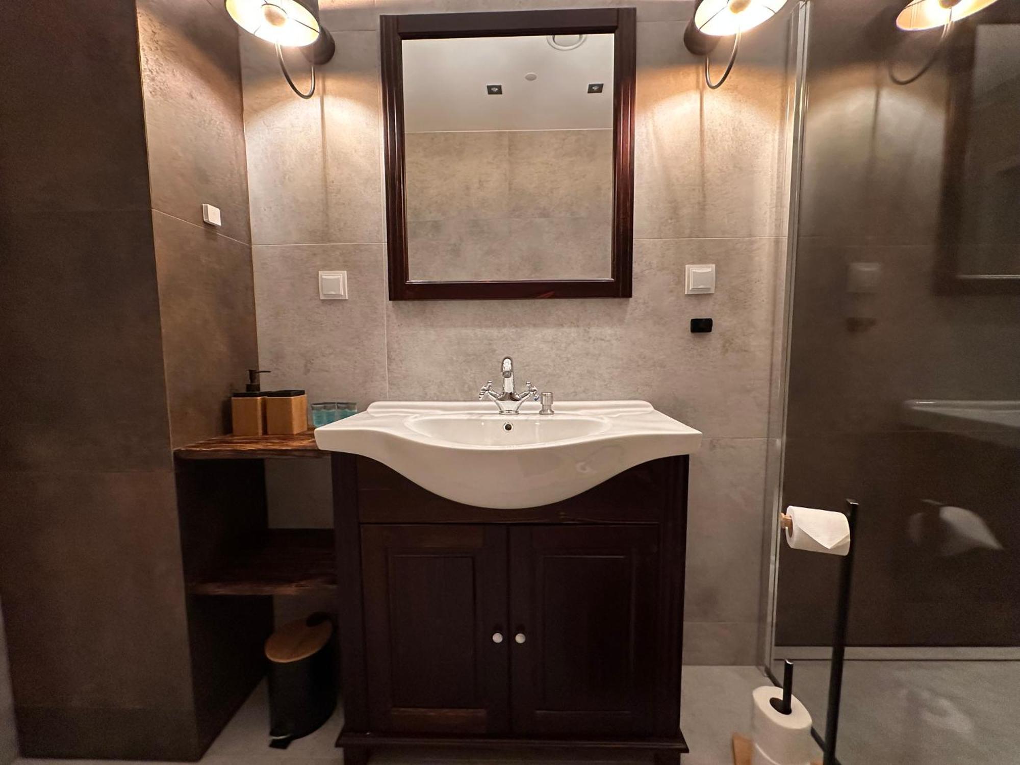 Aparthotel Zabrze, Apartament Agnieszka Ngoại thất bức ảnh